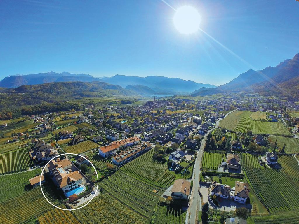 Garni Hotel Peterlinhof Калдаро Екстериор снимка