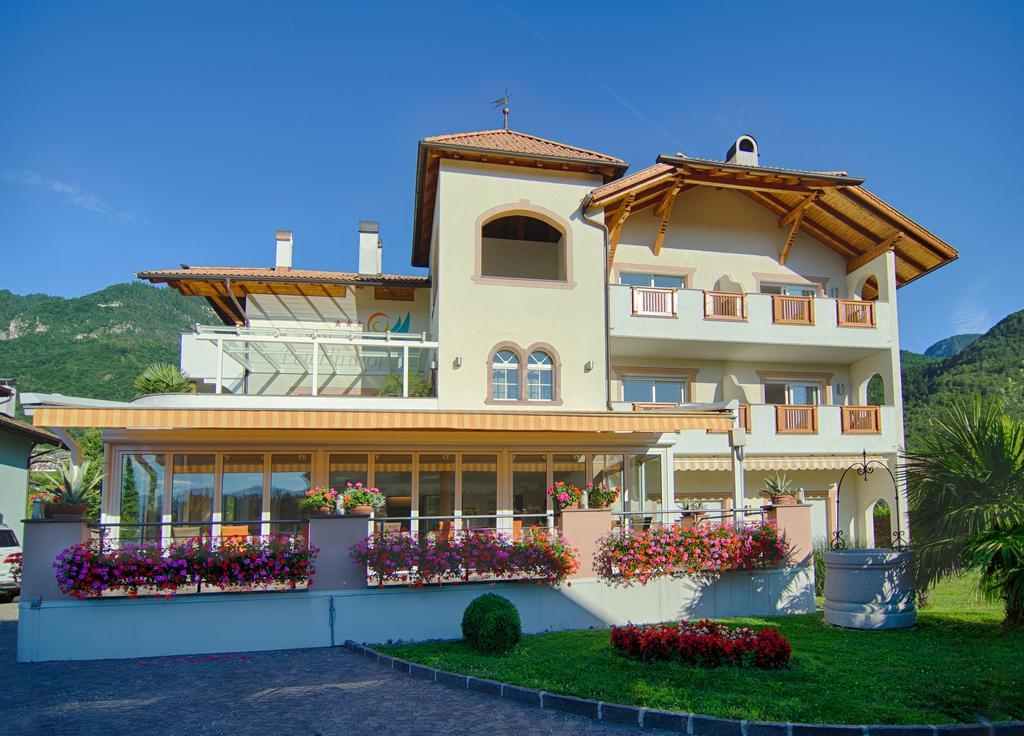 Garni Hotel Peterlinhof Калдаро Екстериор снимка