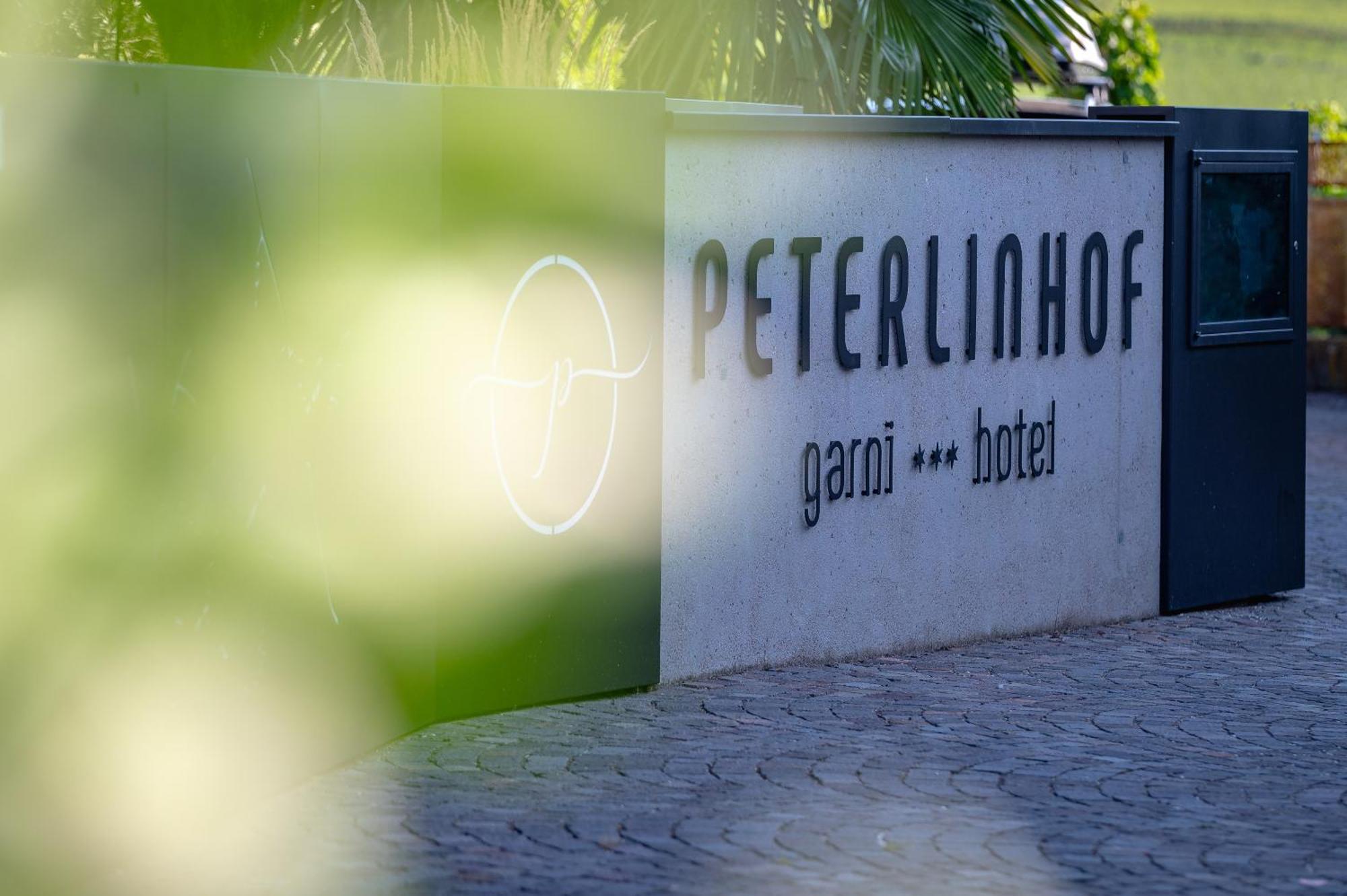 Garni Hotel Peterlinhof Калдаро Екстериор снимка