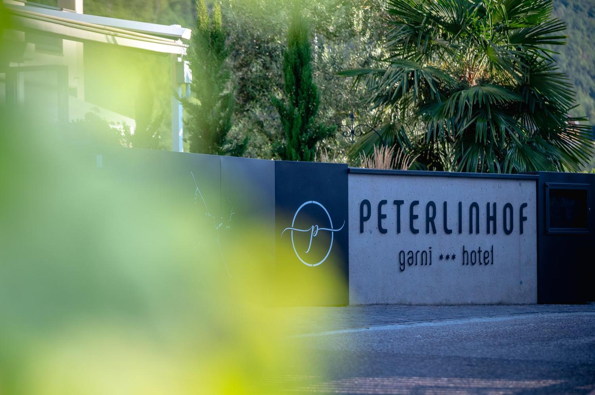 Garni Hotel Peterlinhof Калдаро Екстериор снимка
